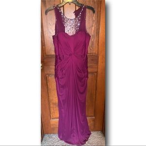 Adrianna Papell Long Necklace Detail Gown